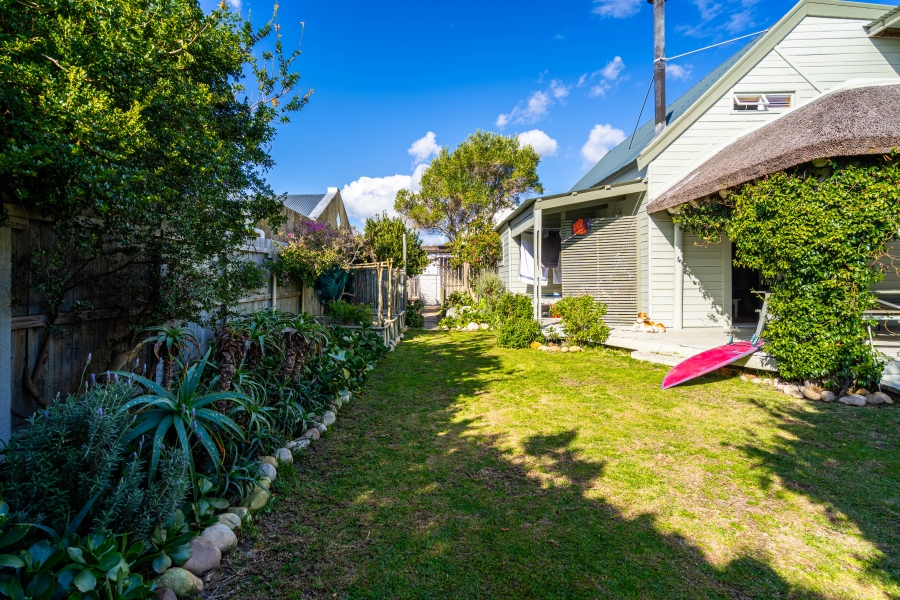 4 Bedroom Property for Sale in Kommetjie Western Cape
